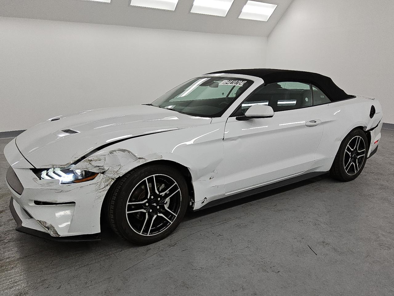 FORD MUSTANG 2022