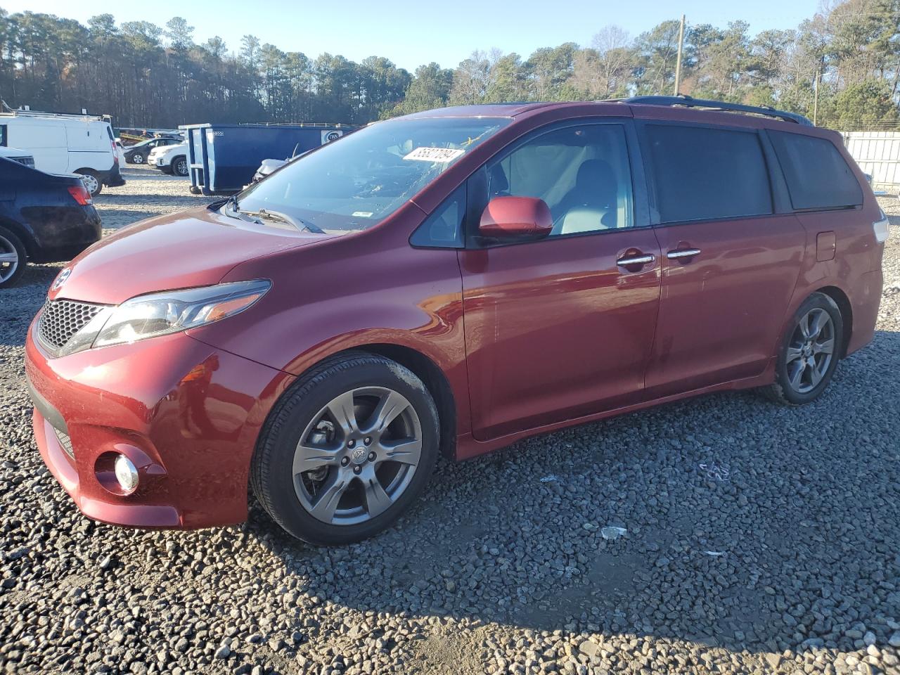 TOYOTA SIENNA SE 2017