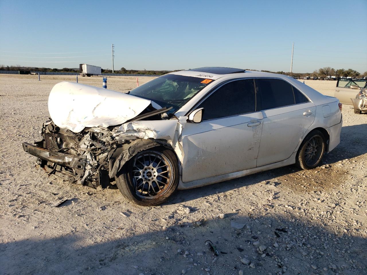 TOYOTA CAMRY L 2014