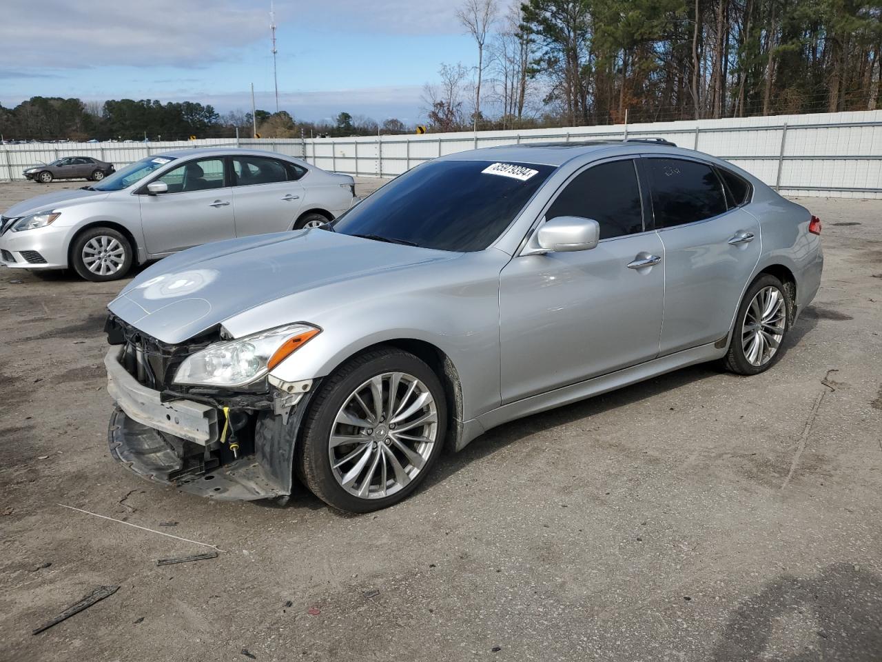 INFINITI M37 2012