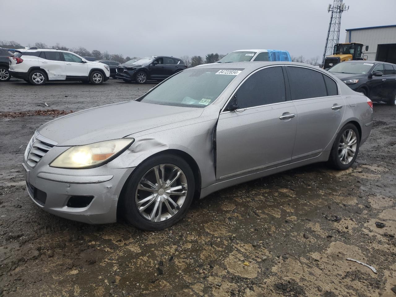 HYUNDAI GENESIS 4. 2011