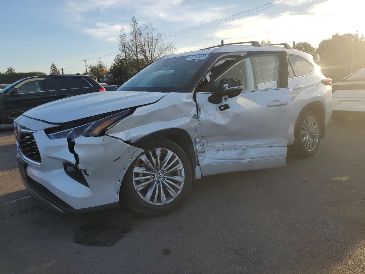 TOYOTA HIGHLANDER 2023