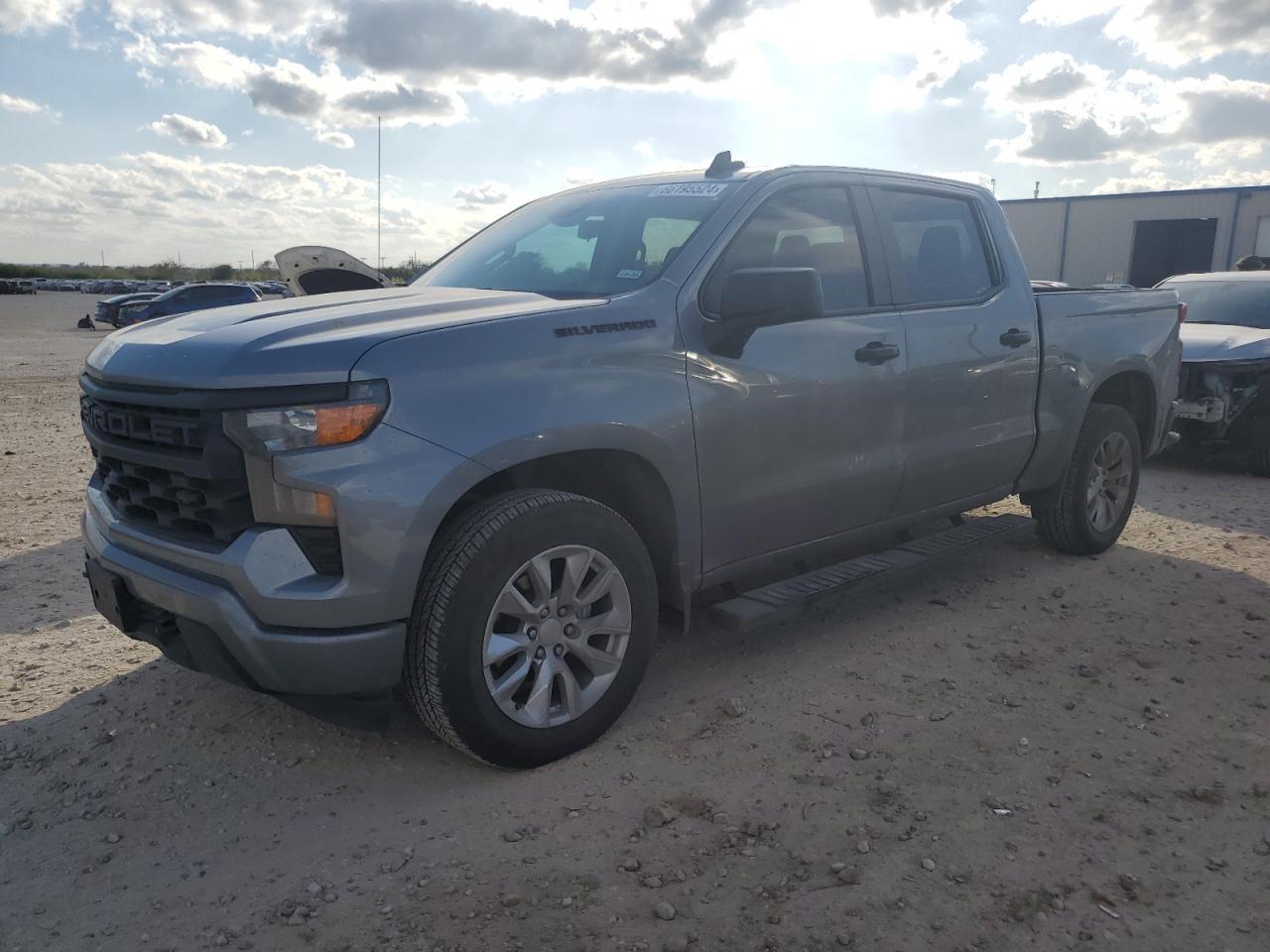 CHEVROLET SILVERADO 2024