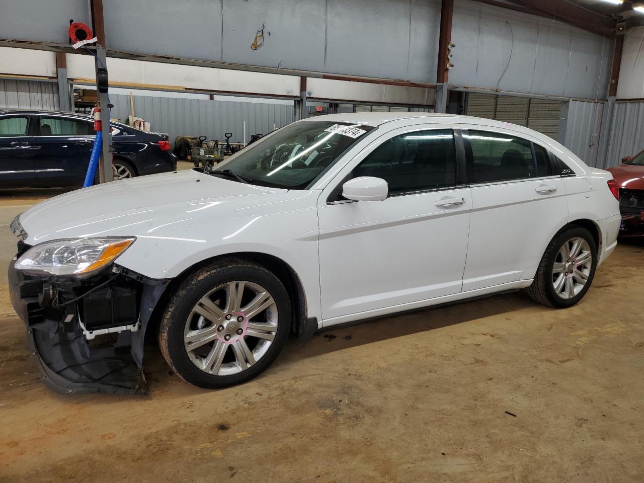 CHRYSLER 200 LX 2013