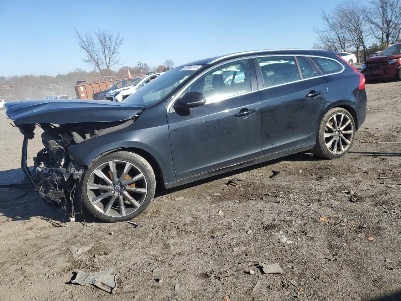 VOLVO V60 PLATIN 2015