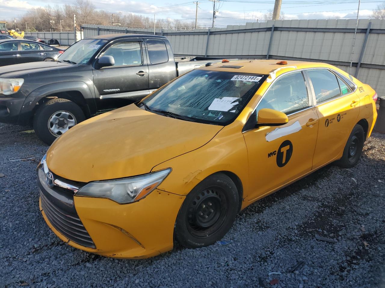 TOYOTA CAMRY HYBR 2015