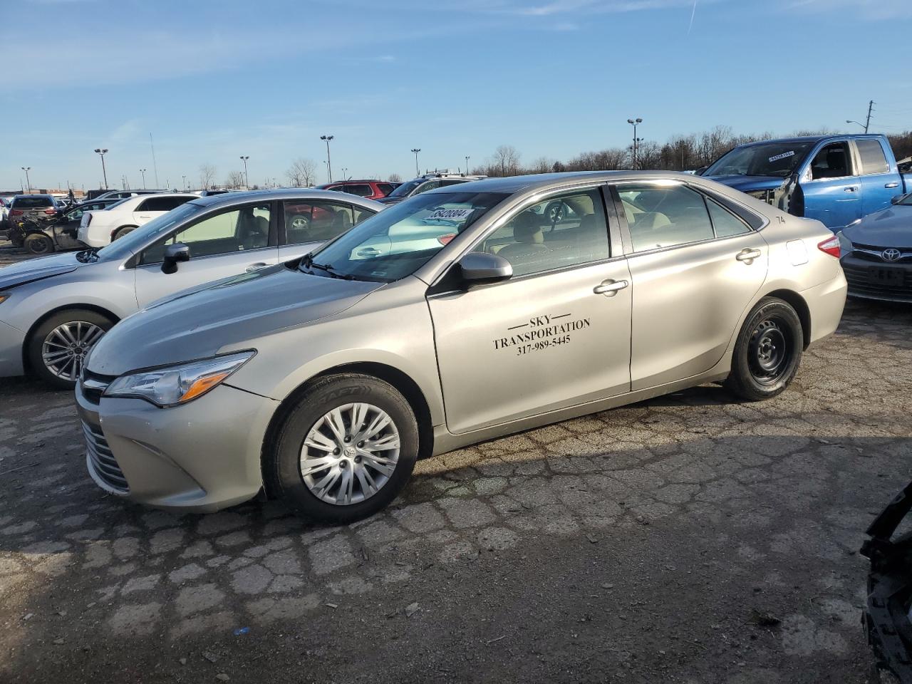 TOYOTA CAMRY LE 2015
