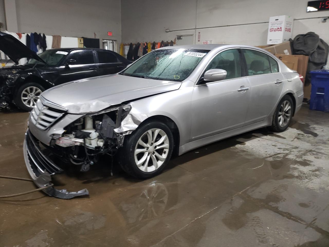 HYUNDAI GENESIS 3. 2013