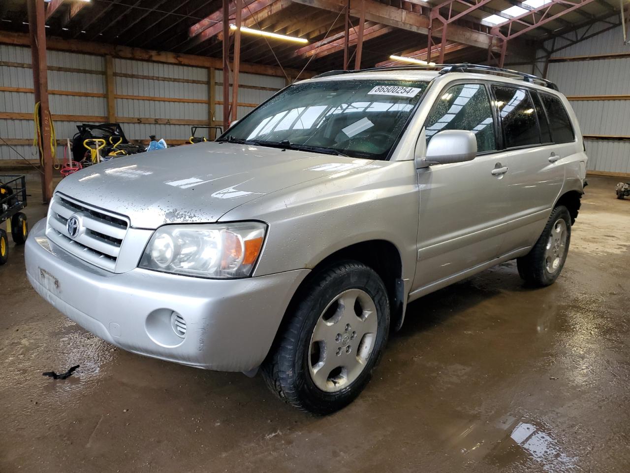TOYOTA HIGHLANDER 2005