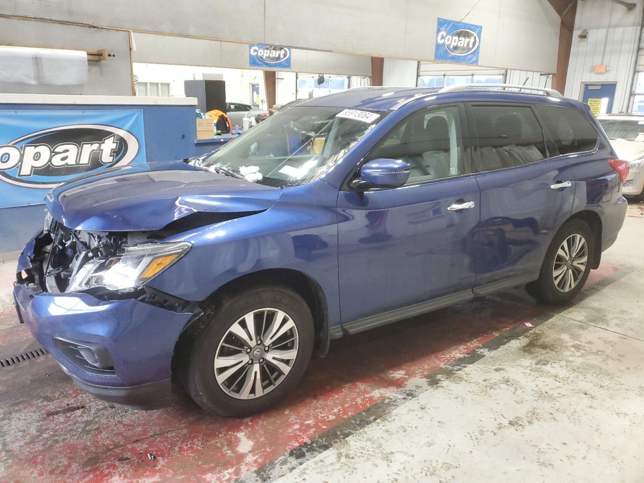 NISSAN PATHFINDER 2017