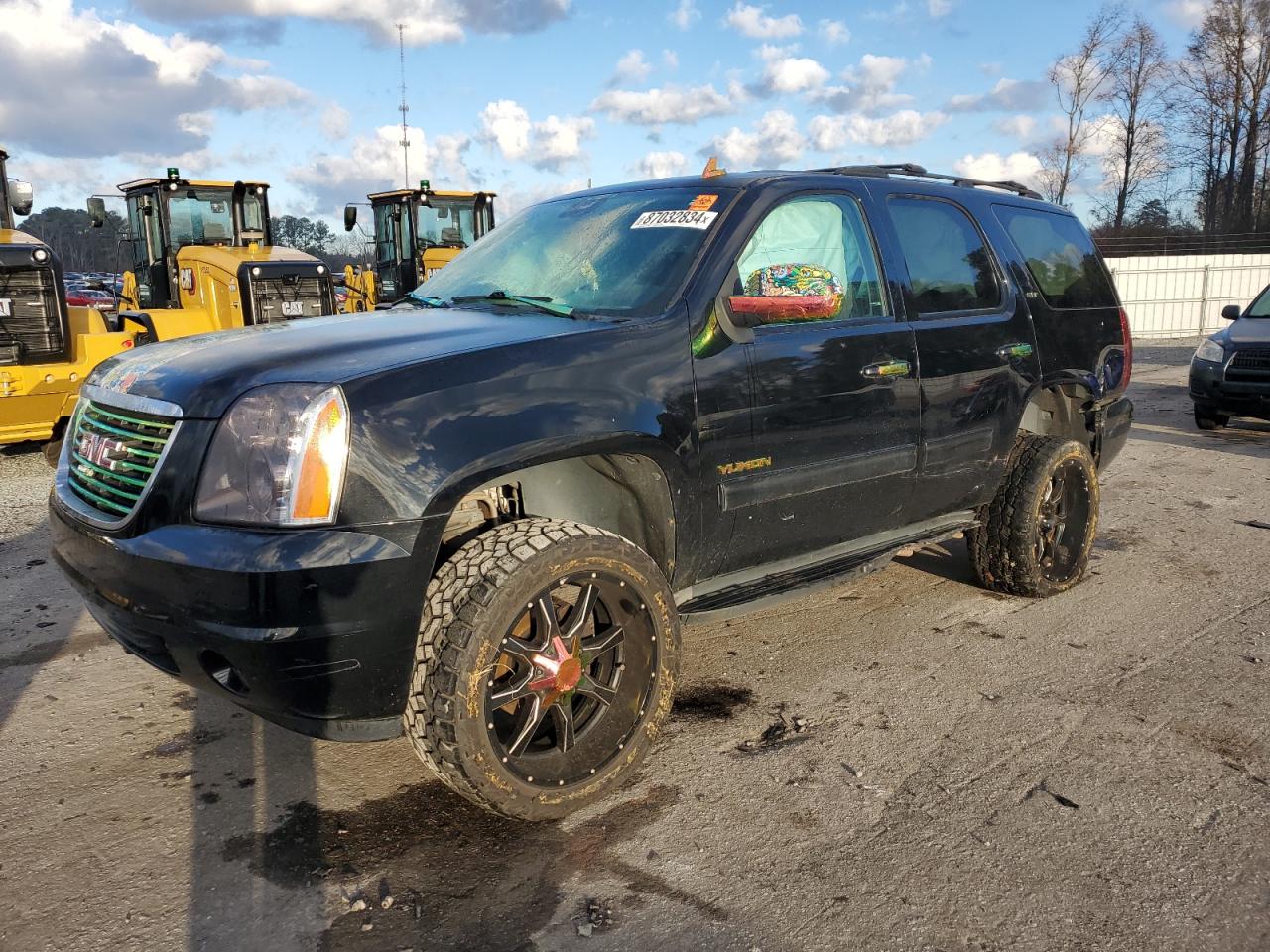 GMC YUKON SLT 2013
