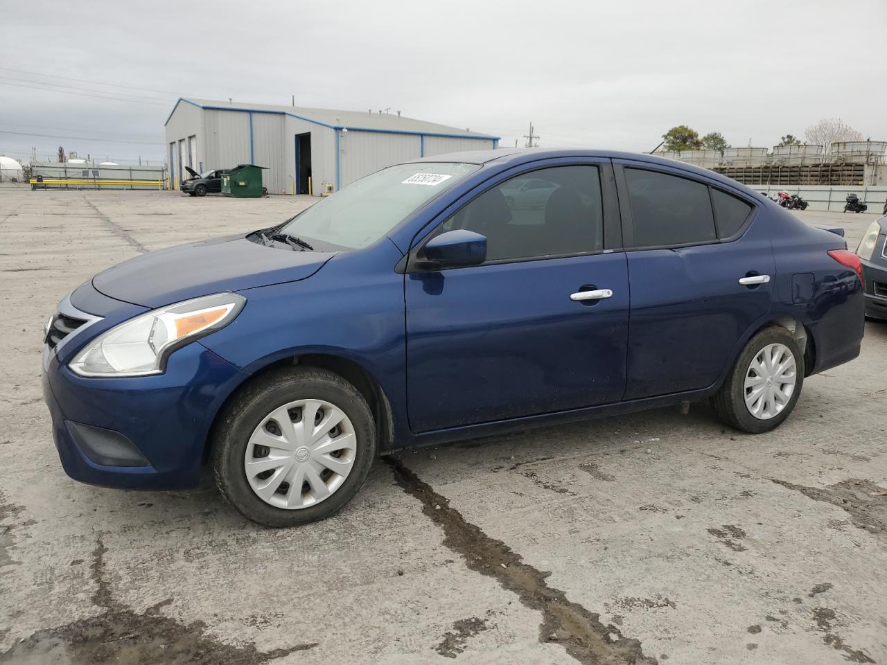 NISSAN VERSA 2019