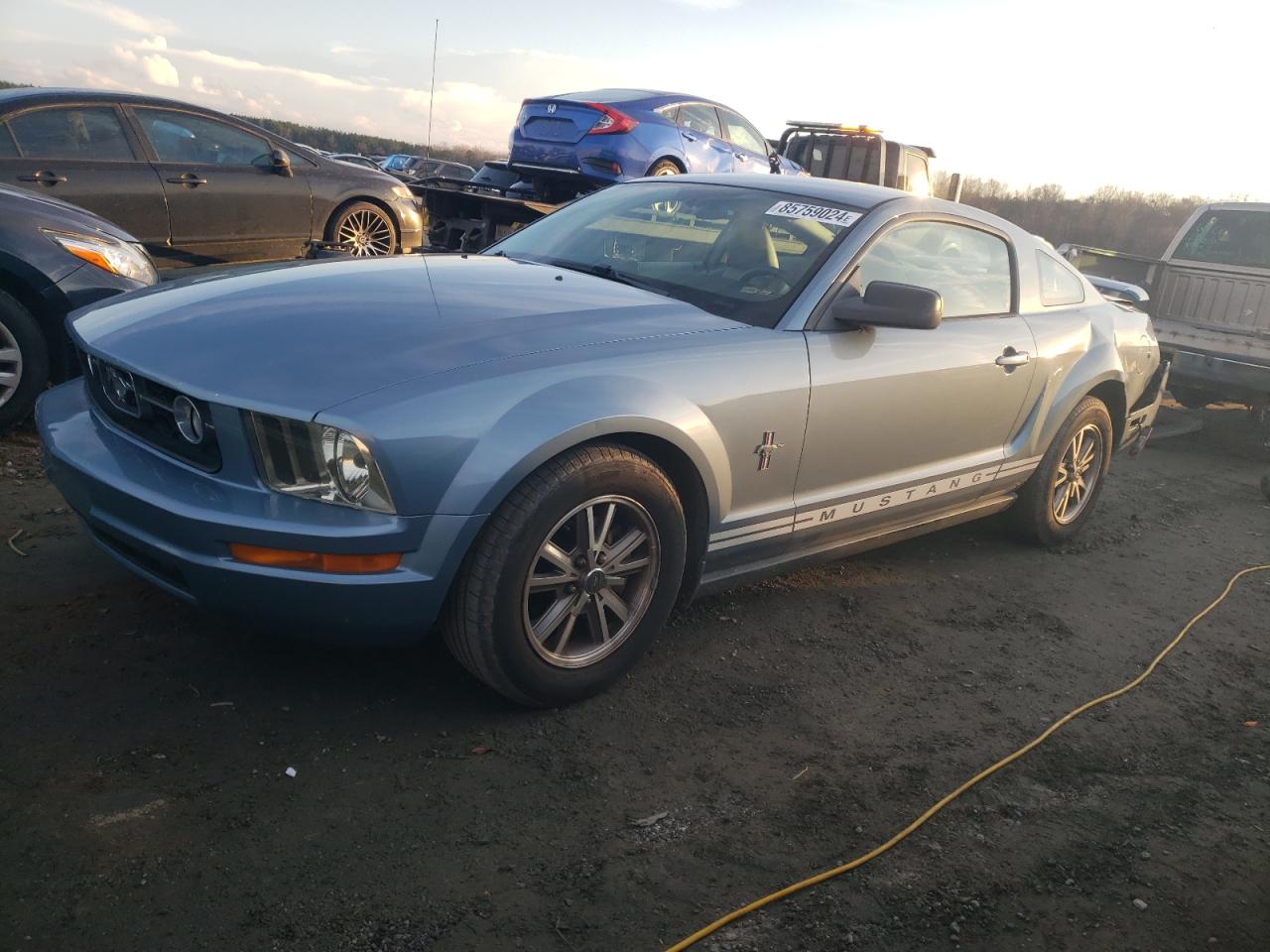 FORD MUSTANG 2005