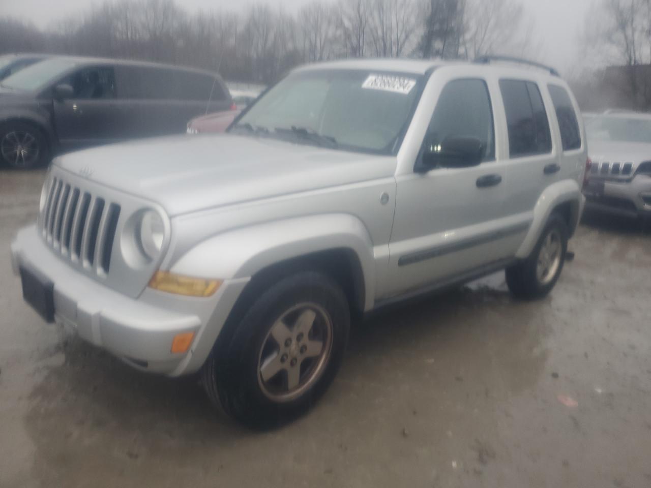 JEEP LIBERTY RE 2005