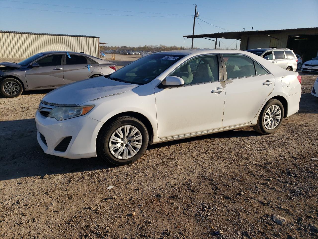 TOYOTA CAMRY 2014