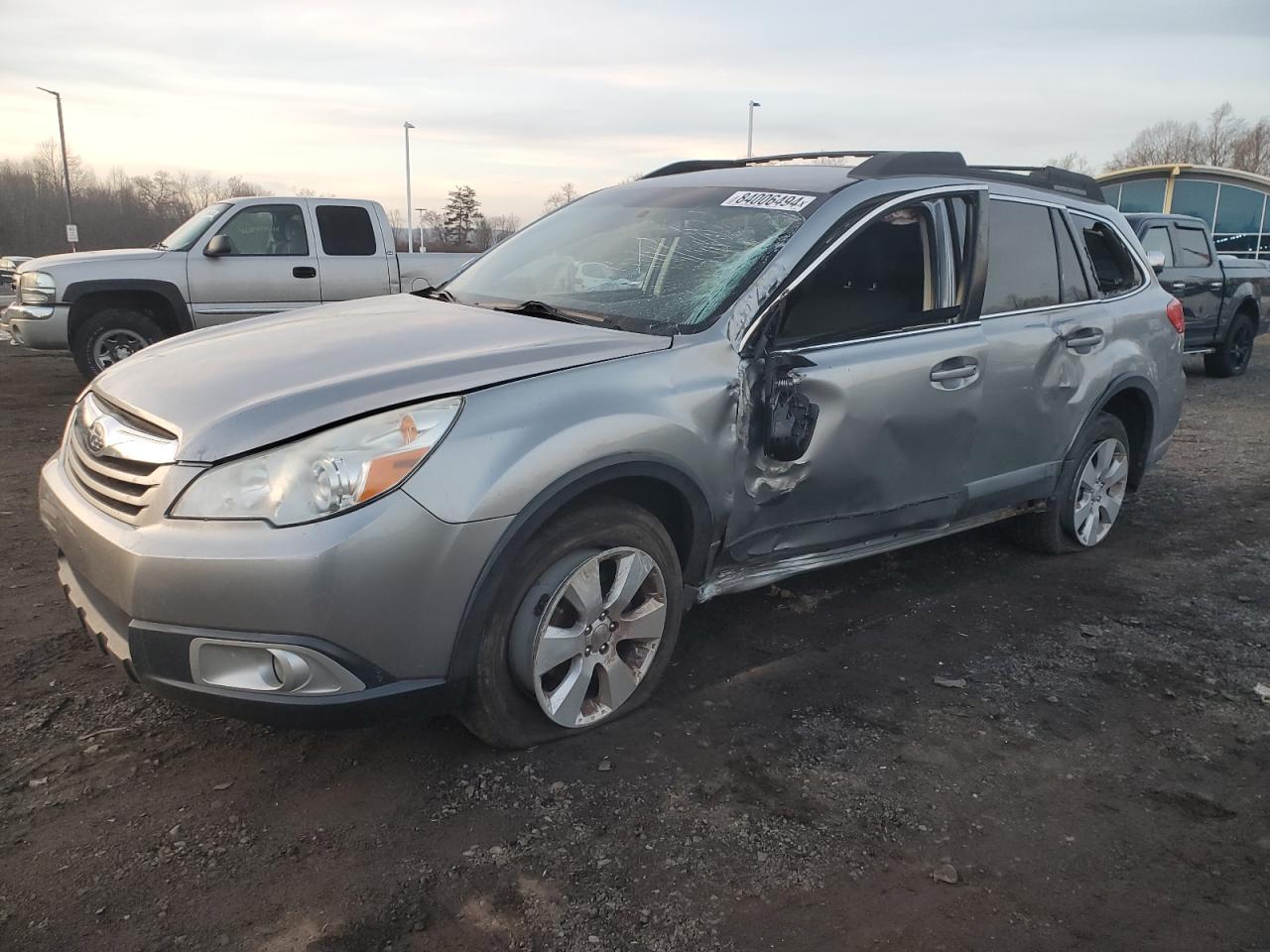 SUBARU OUTBACK 2. 2011