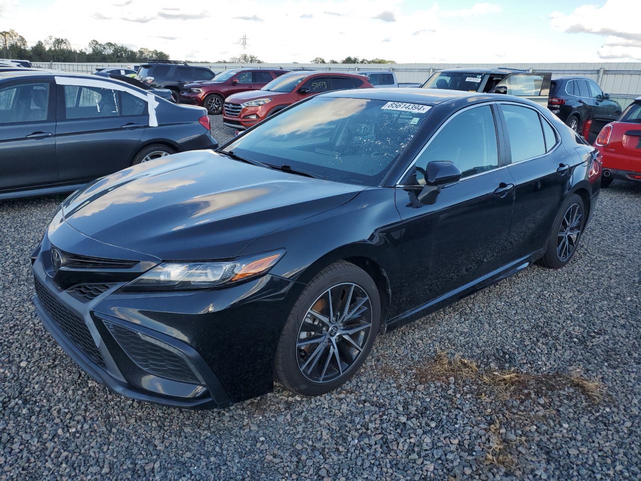 TOYOTA CAMRY SE 2022