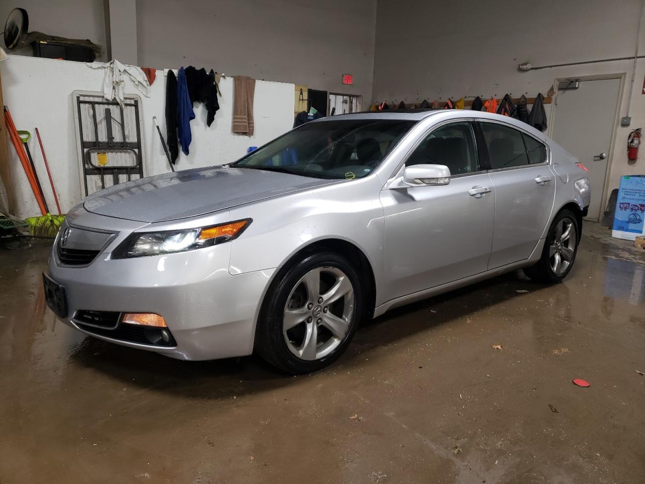 ACURA TL 2012
