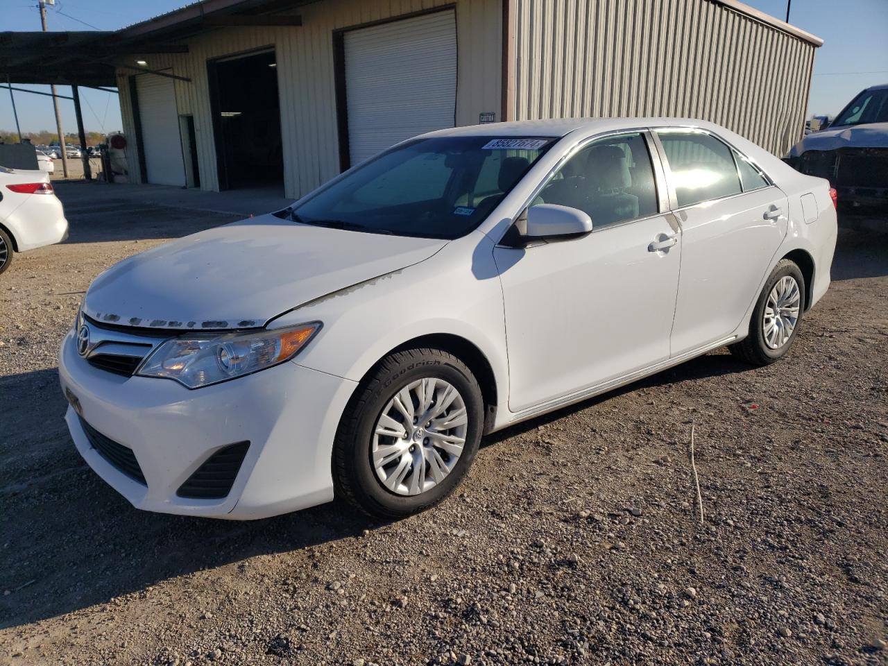 TOYOTA CAMRY 2014