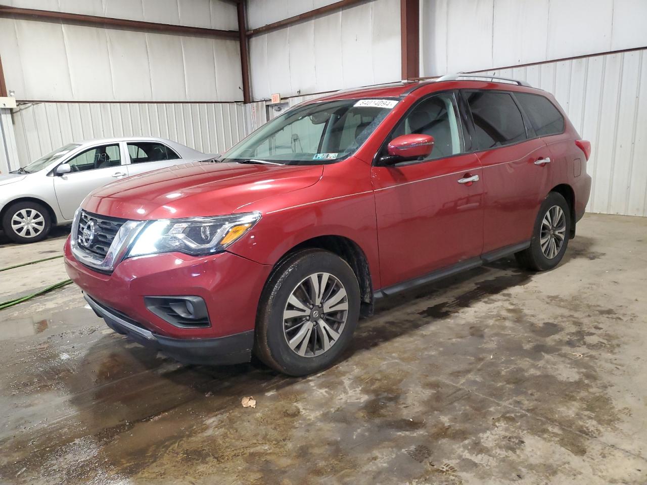 NISSAN PATHFINDER 2017