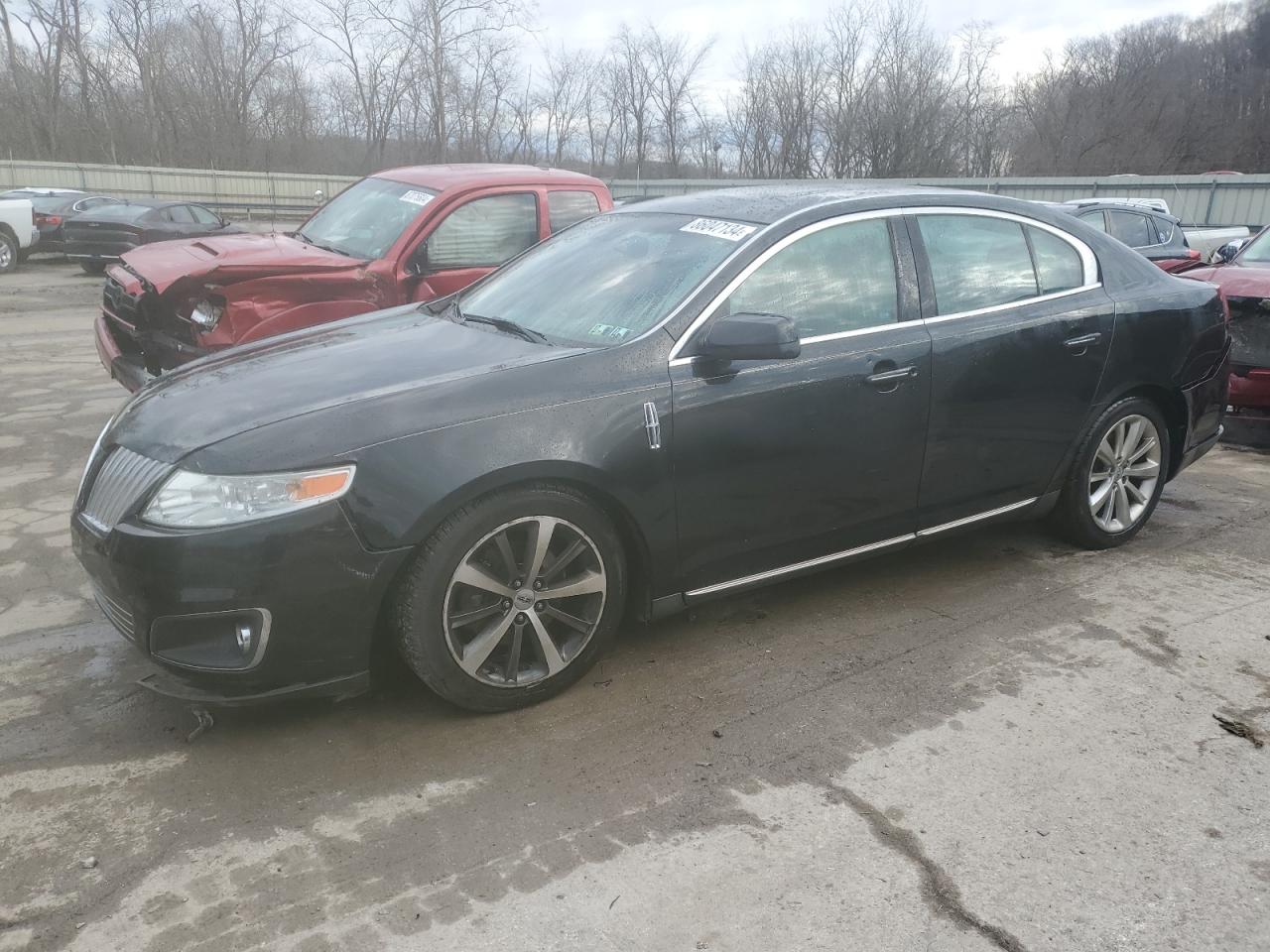 LINCOLN MKS 2010