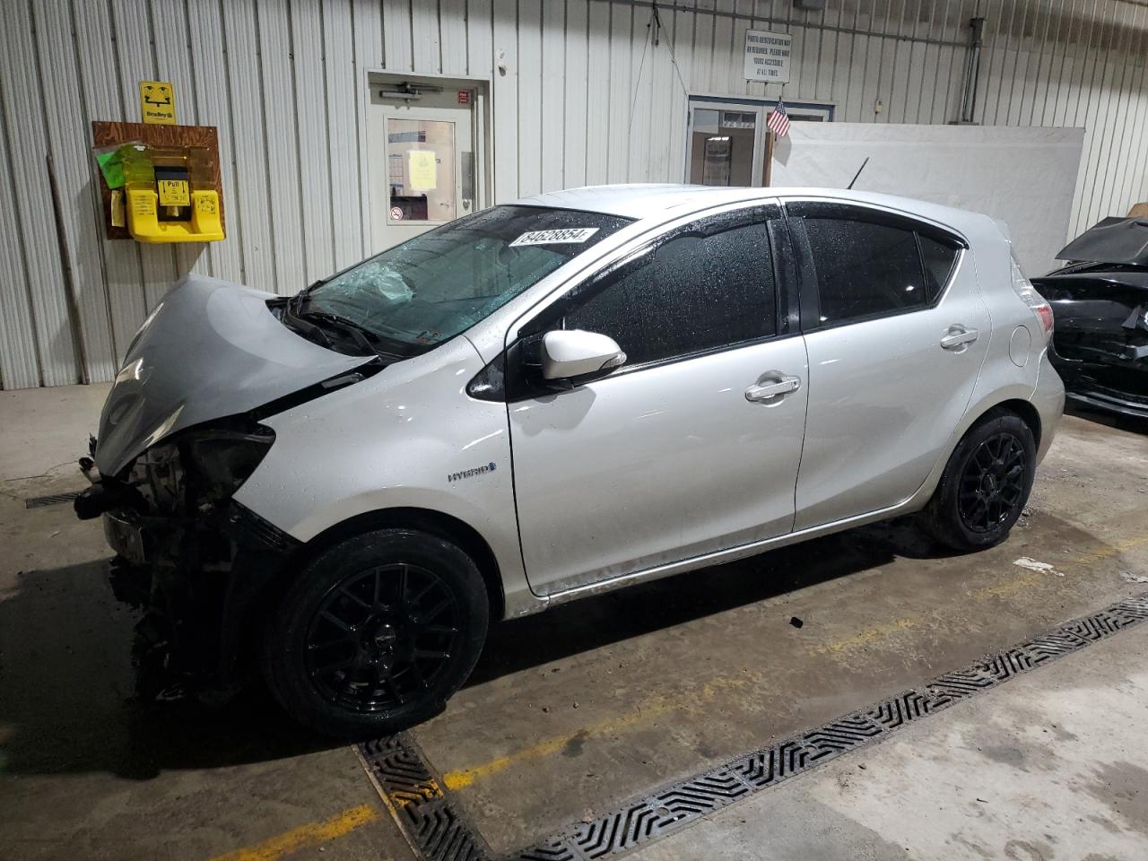 TOYOTA PRIUS C 2012