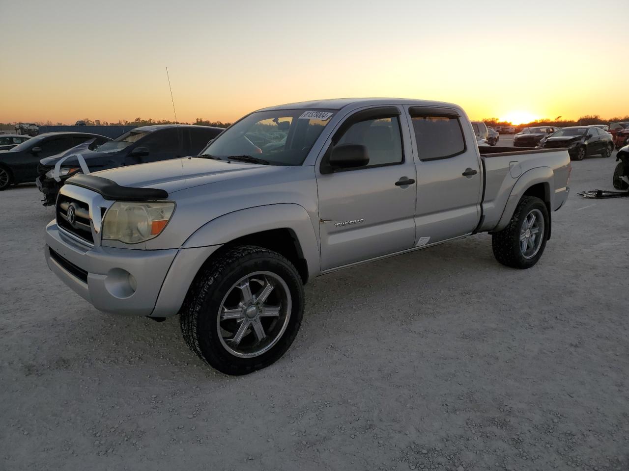 TOYOTA TACOMA DOU 2006