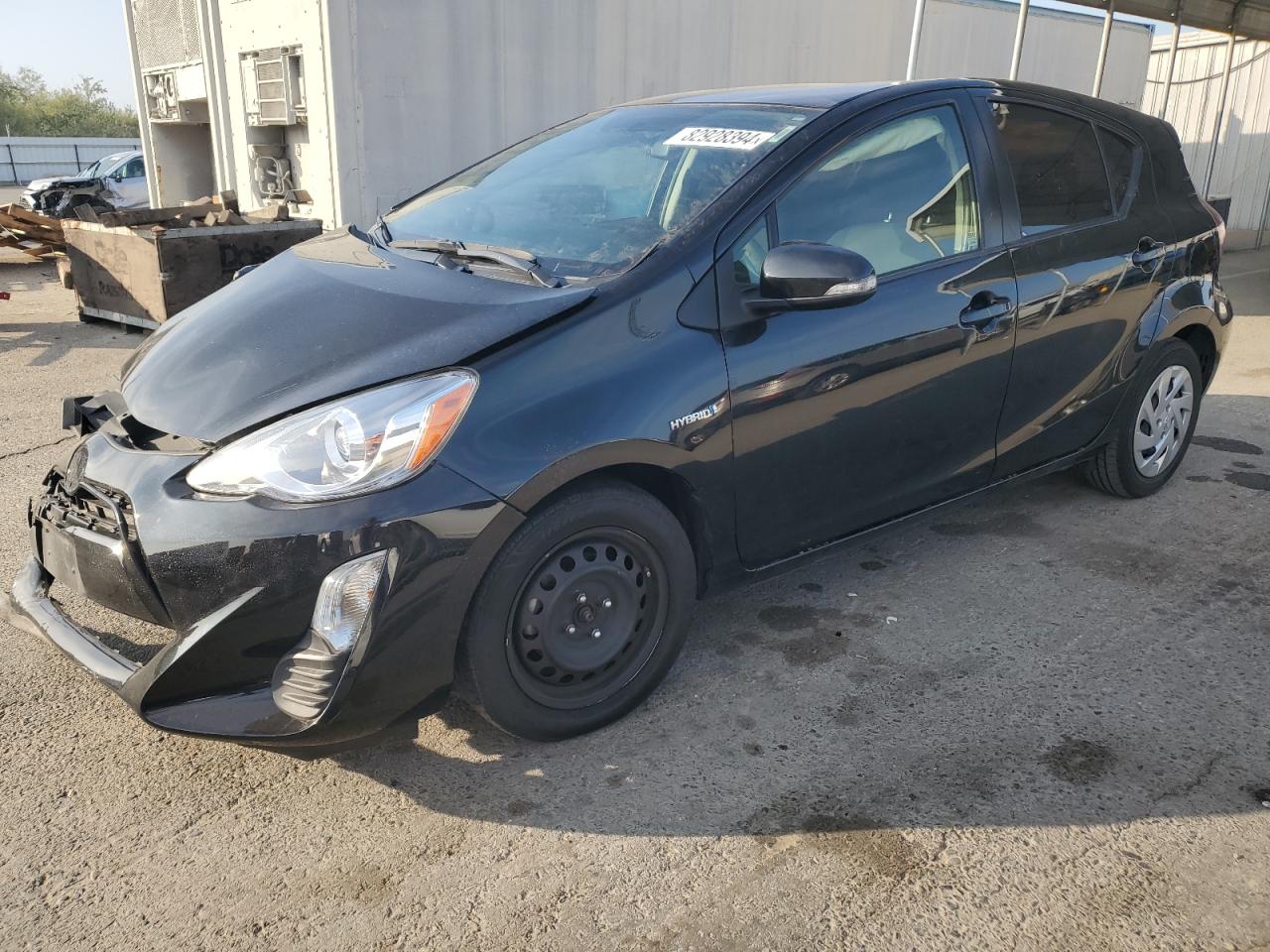 TOYOTA PRIUS C 2016