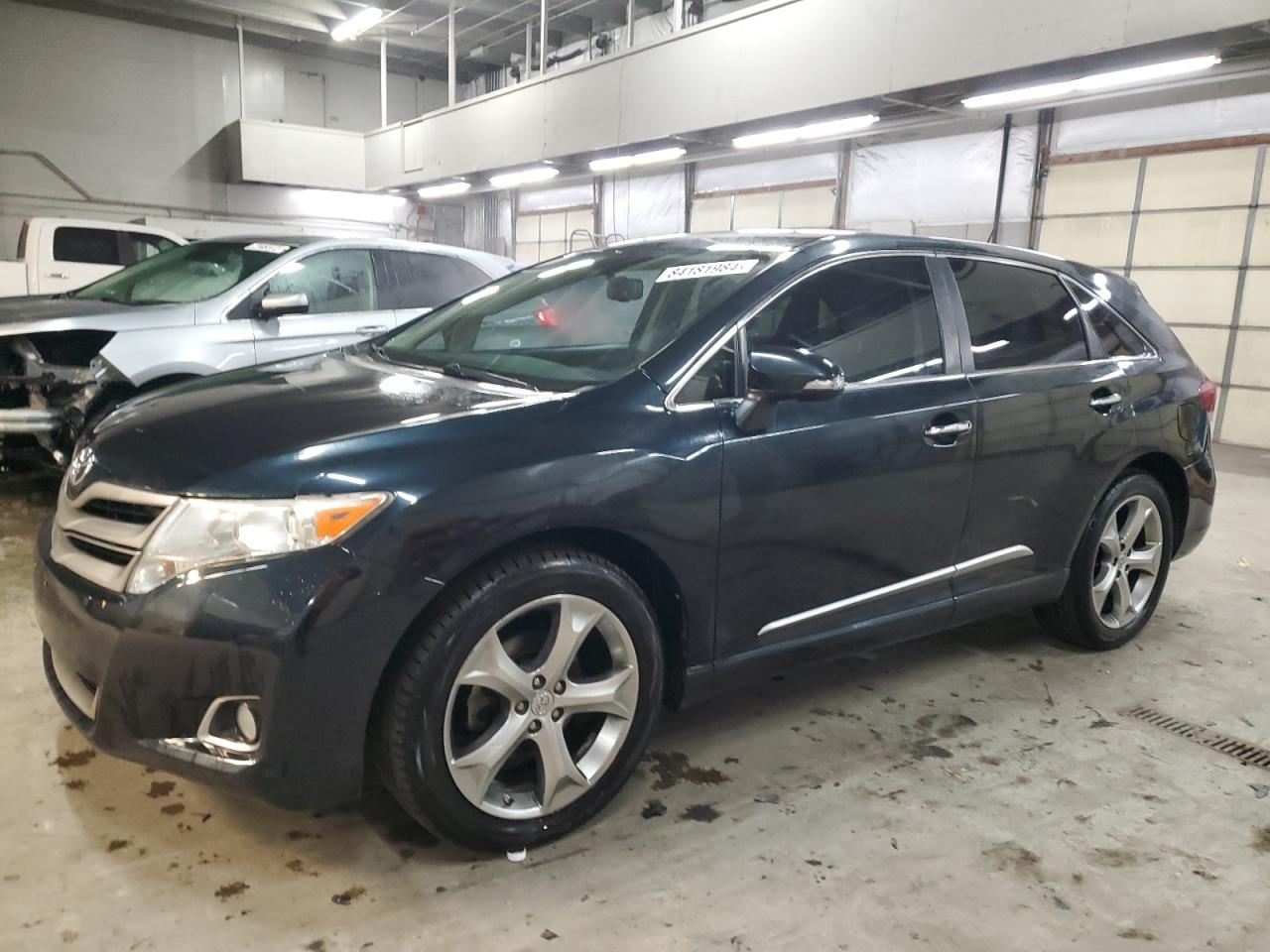 TOYOTA VENZA LE 2014