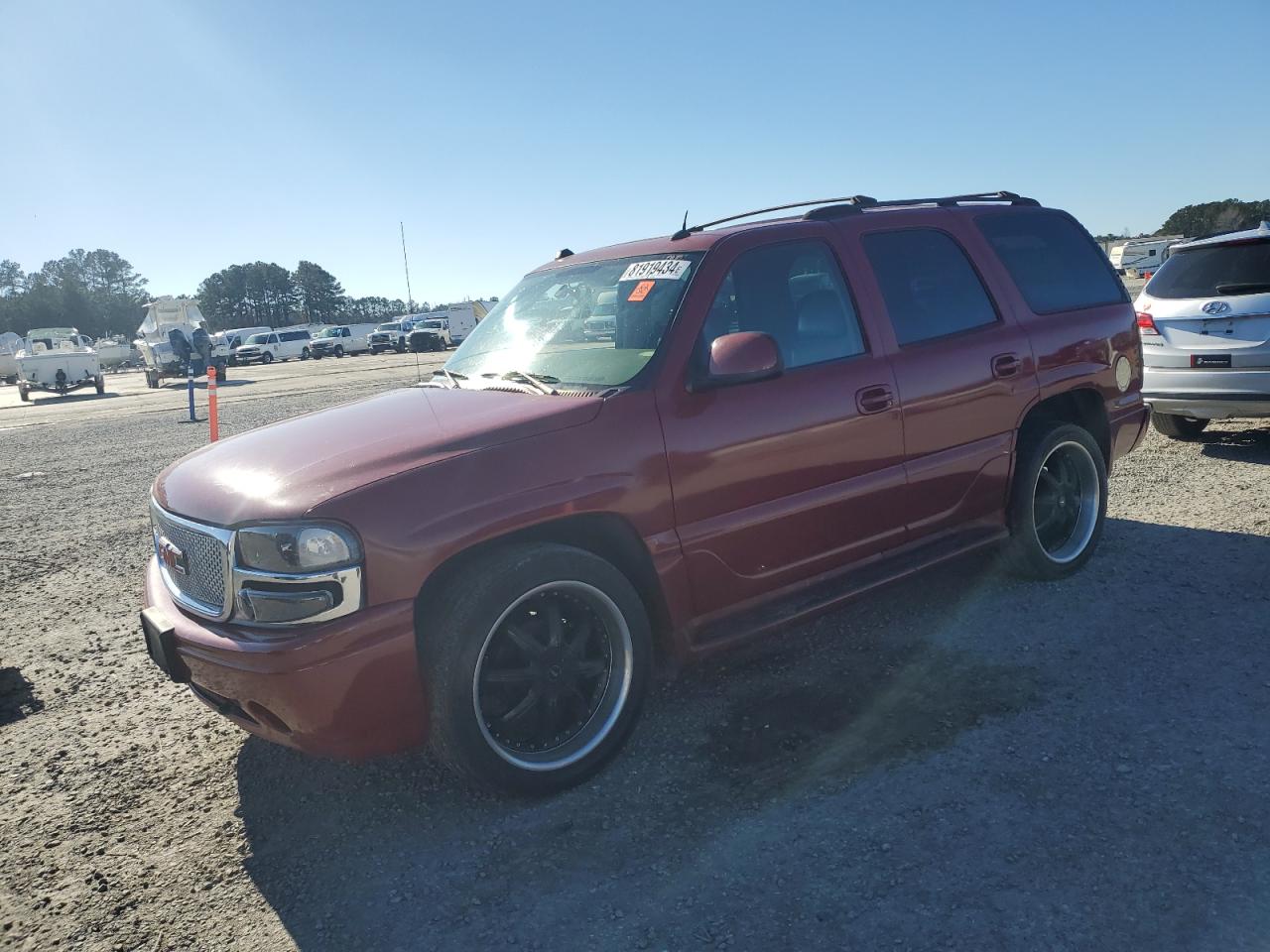GMC YUKON DENA 2004