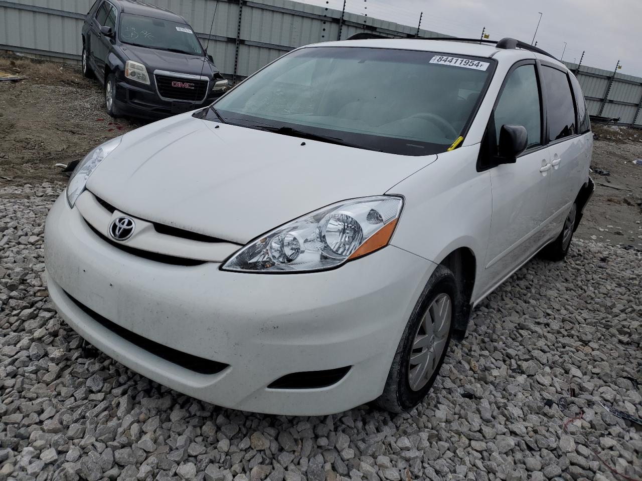 TOYOTA SIENNA CE 2008