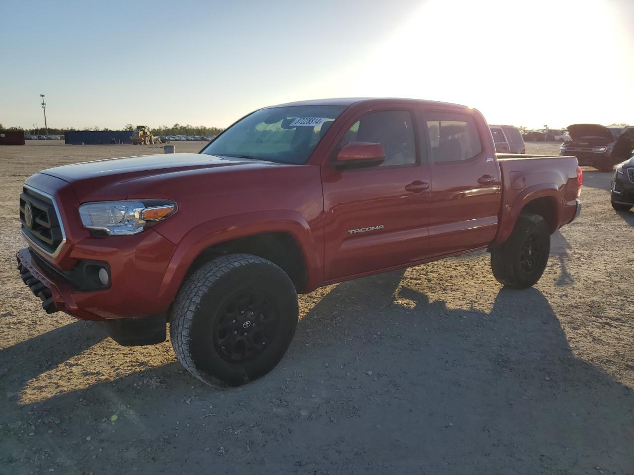 TOYOTA TACOMA DOU 2021