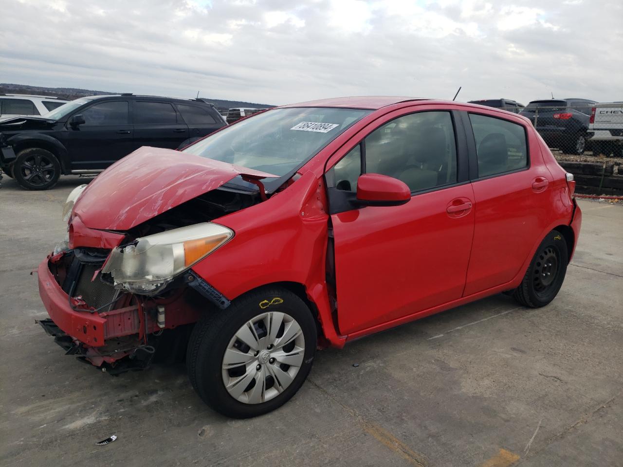 TOYOTA YARIS 2013