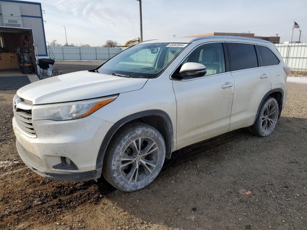 TOYOTA HIGHLANDER 2016