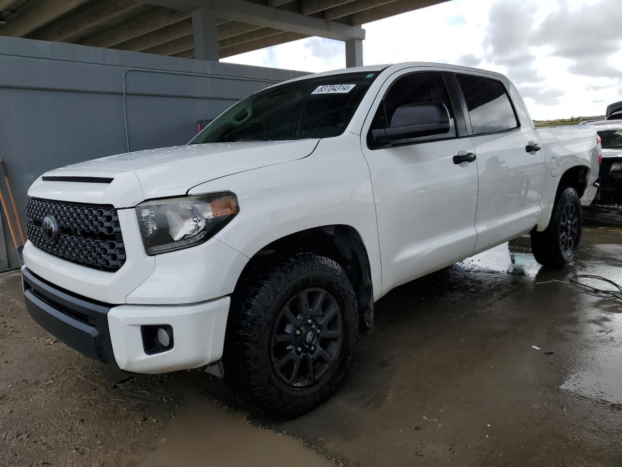 TOYOTA TUNDRA CRE 2020