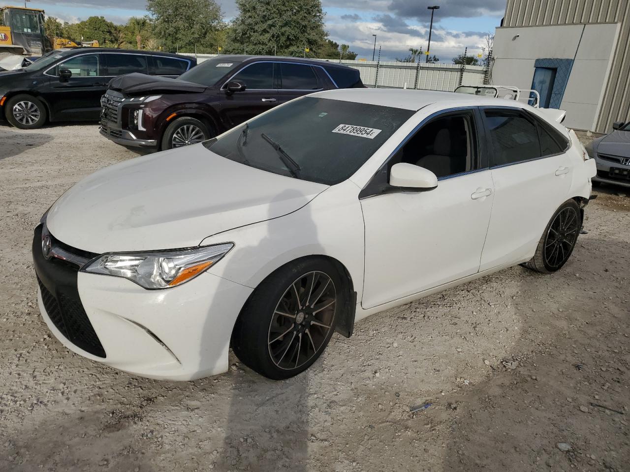 TOYOTA CAMRY LE 2017
