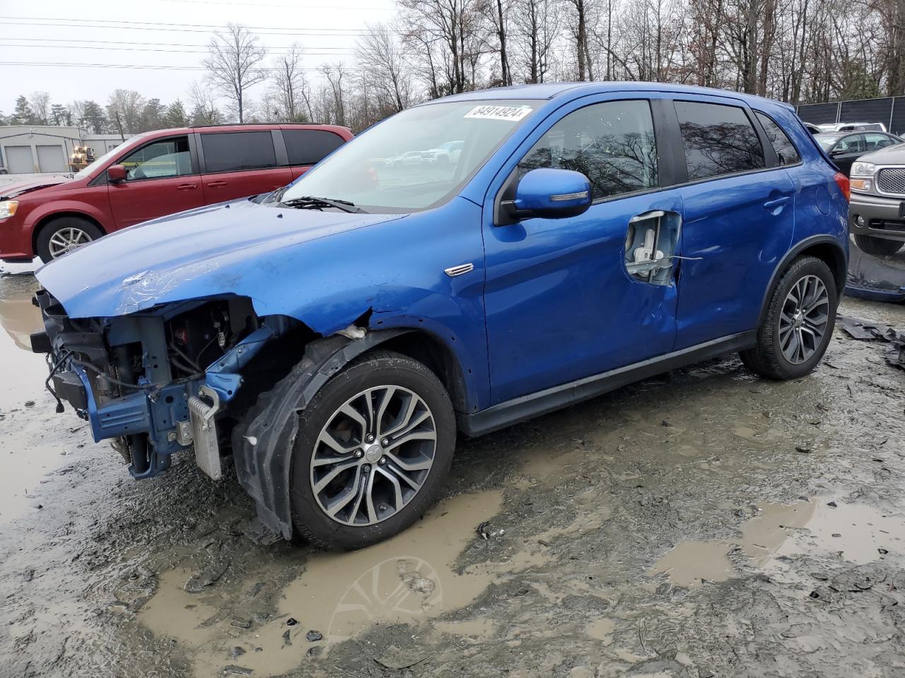 MITSUBISHI OUTLANDER 2016