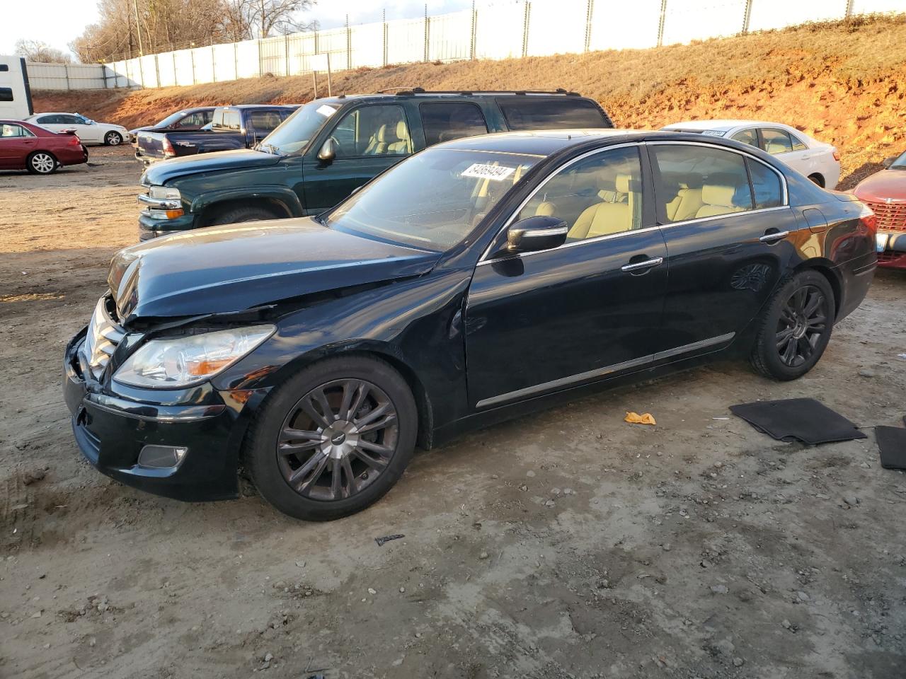 HYUNDAI GENESIS 4. 2010