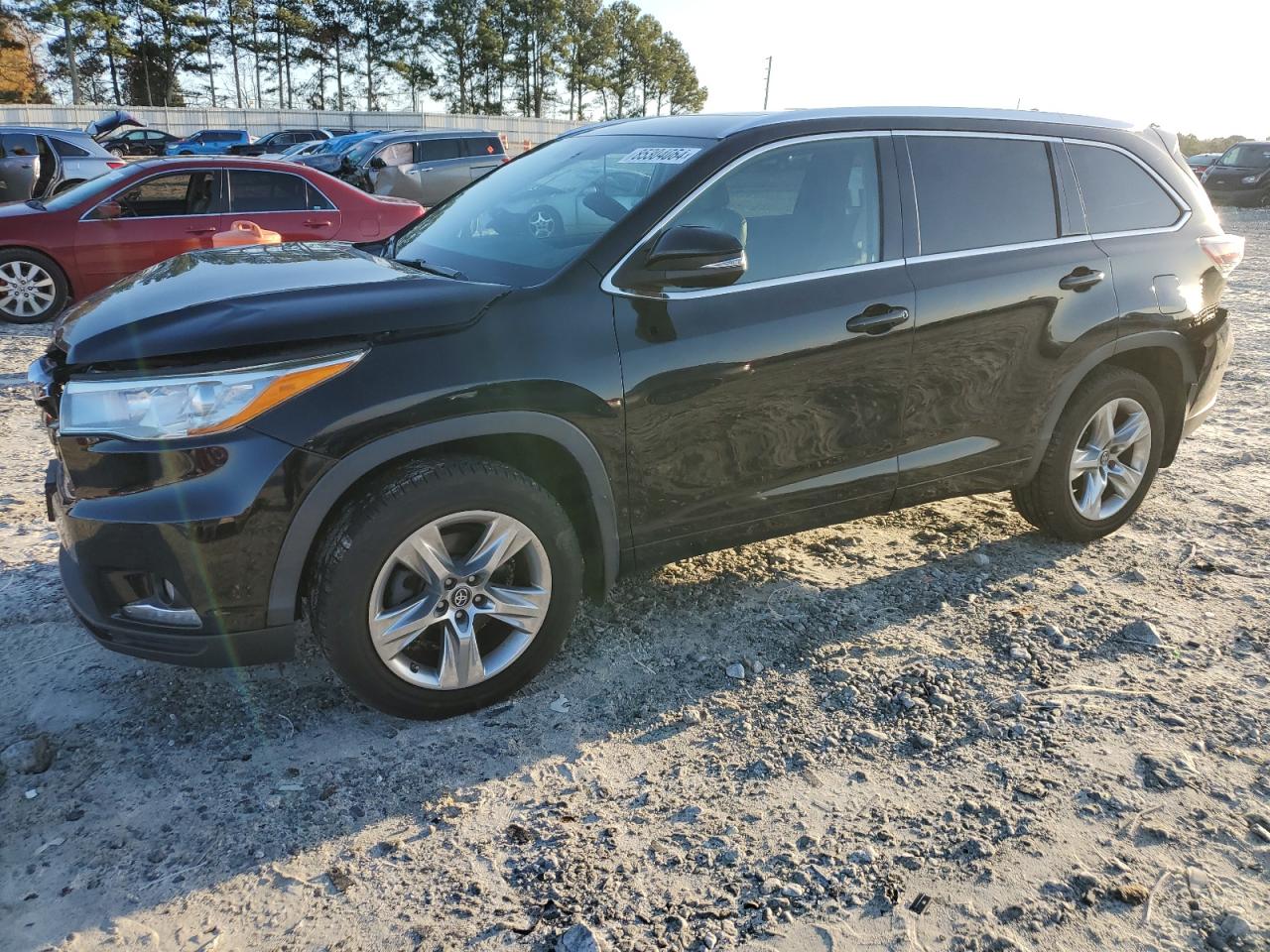 TOYOTA HIGHLANDER 2016