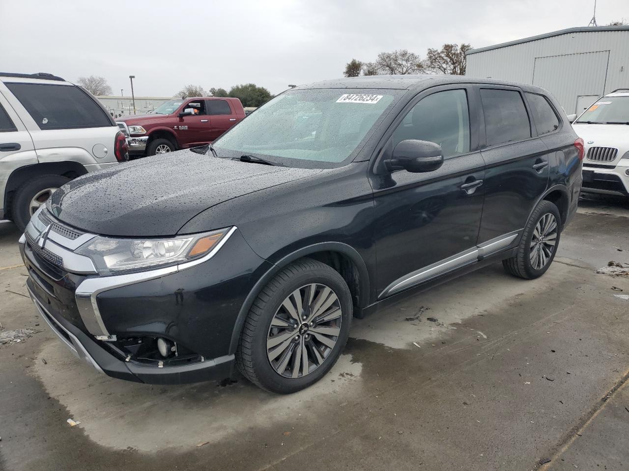 MITSUBISHI OUTLANDER 2019