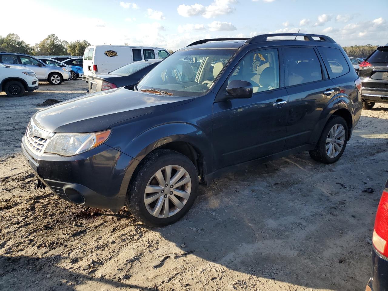 SUBARU FORESTER 2 2012
