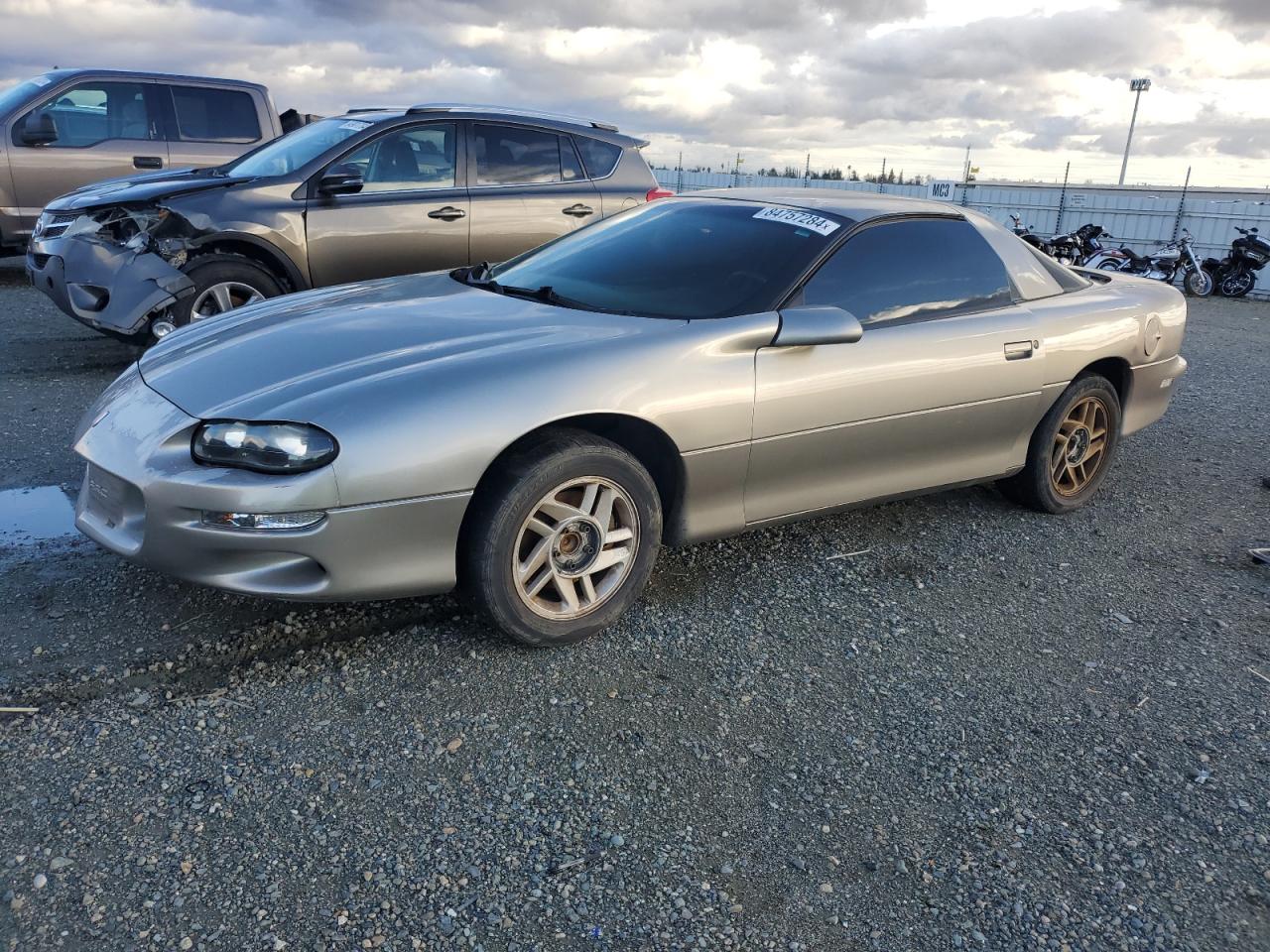CHEVROLET CAMARO 2001
