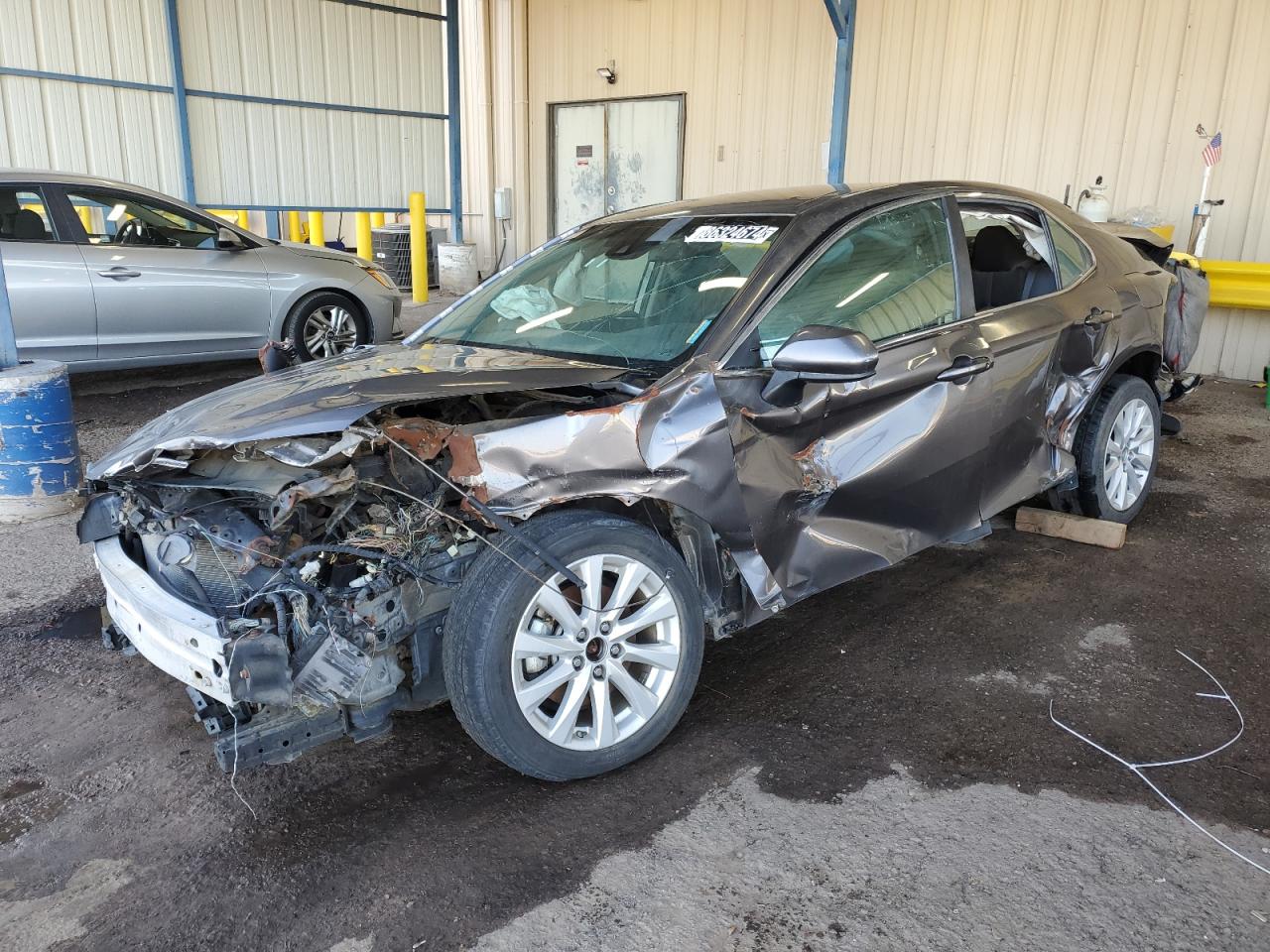 TOYOTA CAMRY L 2019