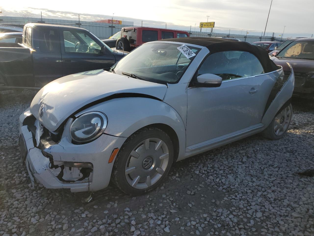 VOLKSWAGEN BEETLE S 2018