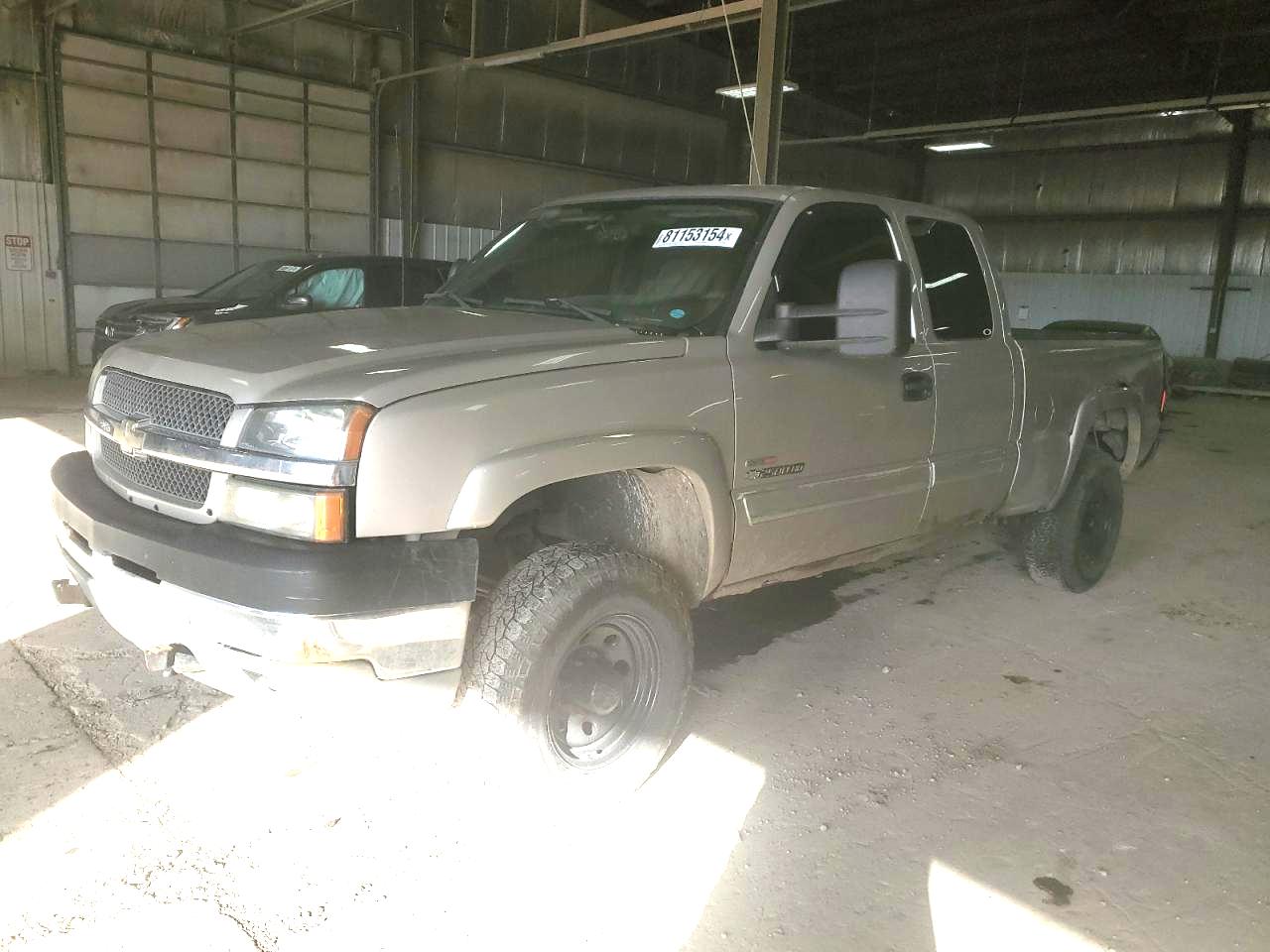 CHEVROLET SILVERADO 2004