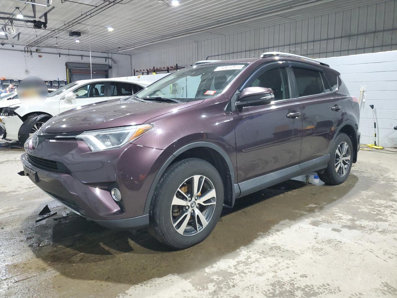 TOYOTA RAV4 XLE 2017