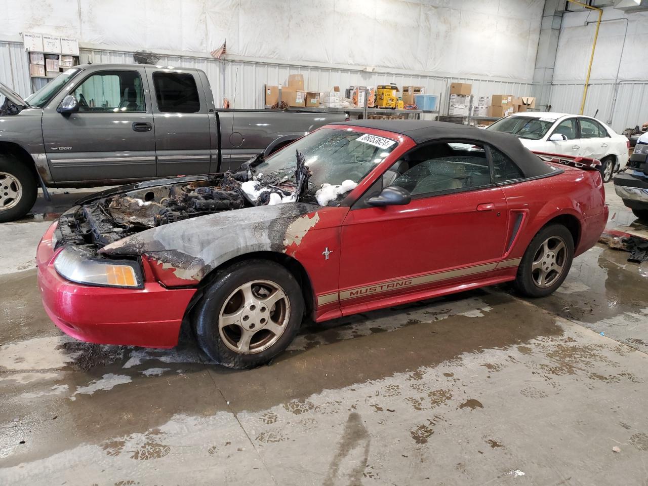 FORD MUSTANG 2002