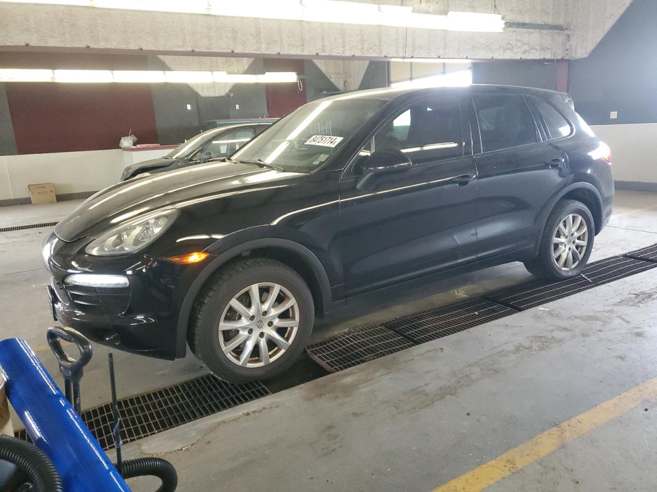 PORSCHE CAYENNE 2012