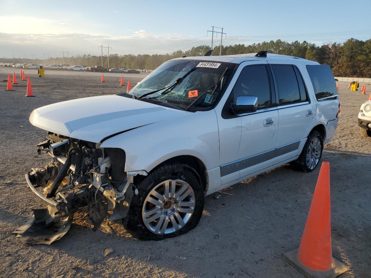 LINCOLN NAVIGATOR 2012