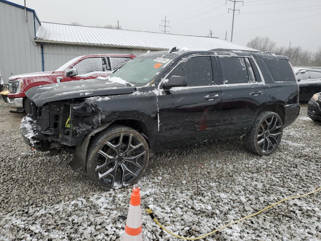 GMC YUKON SLE 2015